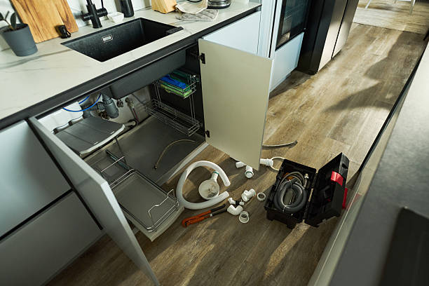 24/7 Emergency Toilet Repair experts in Romance, AR